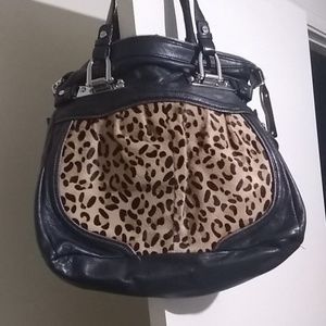 B. Makowsky black purse